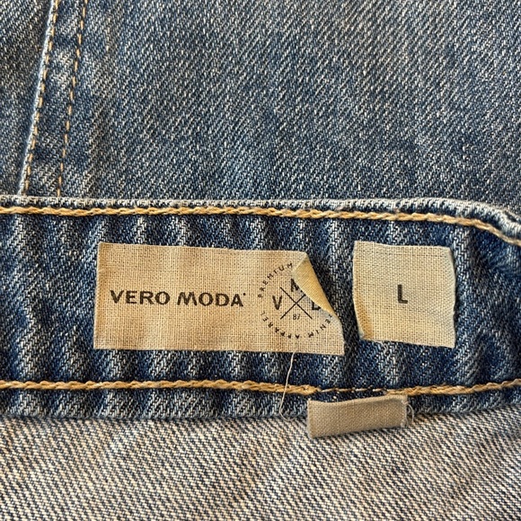 Vera Moda Denim Skirt size Large - Picture 9 of 9